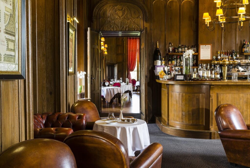 Château d'Augerville - Le bar